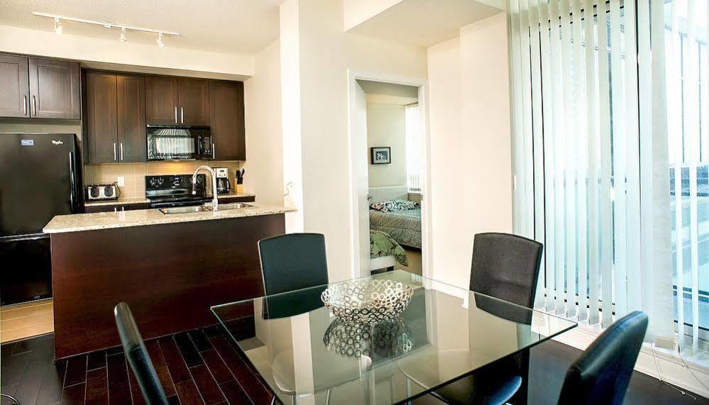 Pathway Suites Mississauga Kültér fotó